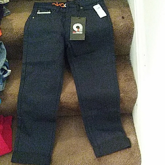 Jeans - Picture 1 of 4
